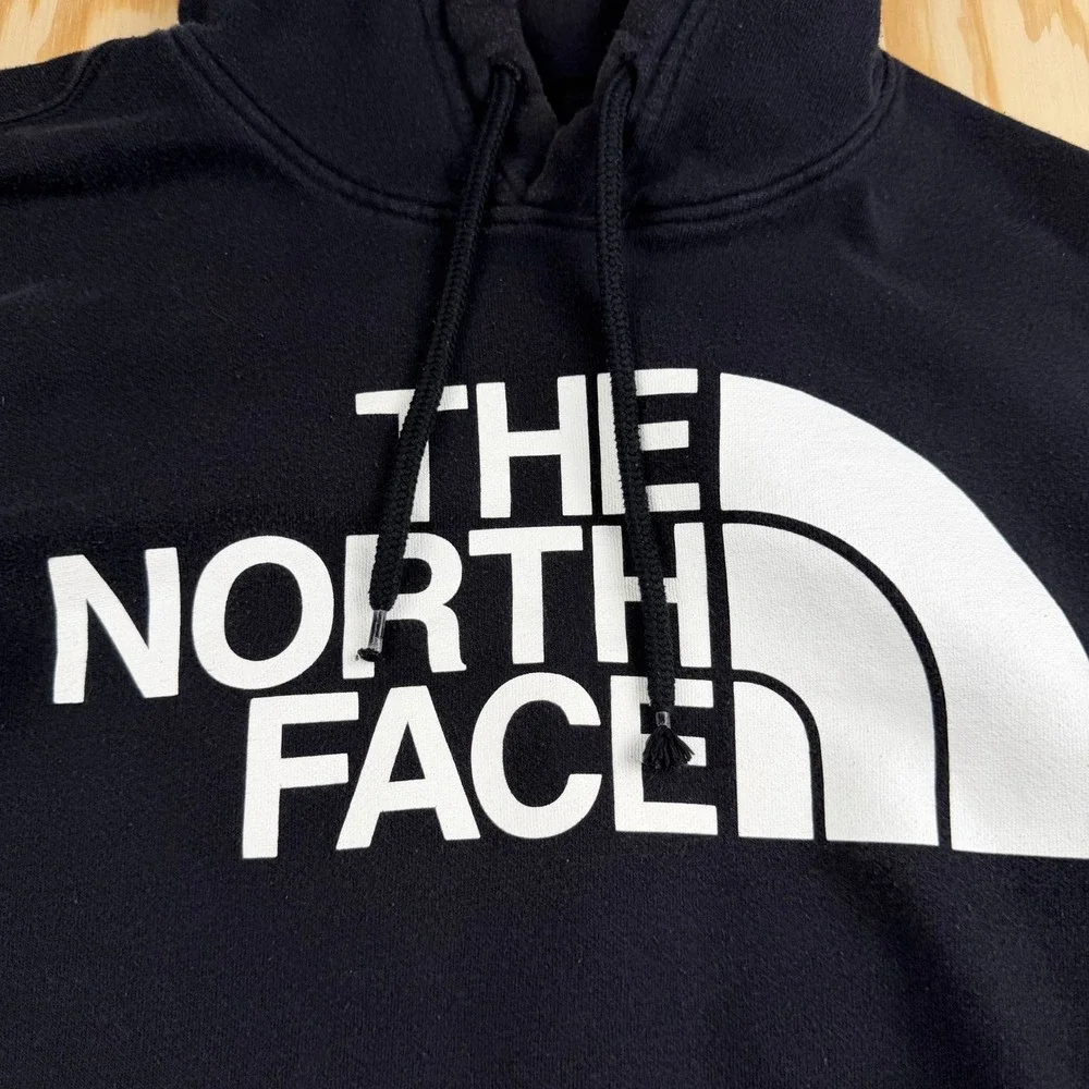 The North Face Mens Circular Design Logo Hoodie Black Small NF0A811F